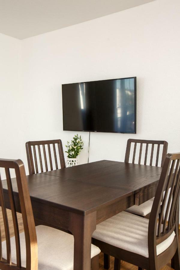 Outlet-Apartment Metzingen Мецинген Екстериор снимка